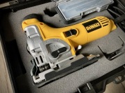 Dewalt wyrzynarka DW333KT