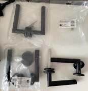 Klamki UNO ze wspomaganiem czarny mat