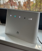 Router HUAWEI B311-221 2.4 GHz, Gniazdo SIM