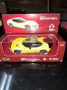 Model Ferrari sterowany smartfonem 12 cylindi