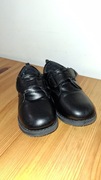 Eleganckie buty dziecięce r. 24 