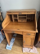 Antyczne biurko dębowe po renowacji, Sekretarzyk z żaluzją - Wrocław