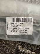 Listwy chromowe przedniego zderzaka Volkswagen Passat B7 R-line