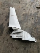 Mercedes actros listwa owiewka prawa