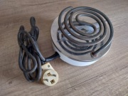 Kuchenka elektryczna z  czasów PRL