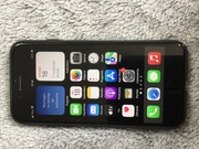 Apple iPhone SE, 64GB wraz z pudełkiem