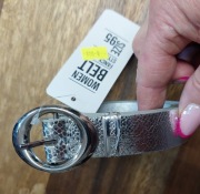 damski pasek w srebrnym kolorze, rozmiar 95. 