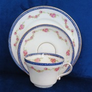 **edwardiańska filiżanka porcelana Royal Albert 1917-1921