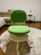 Dziecięce krzesło biurowe Ikea VIMUND