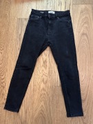 Jeansy męskie Pull&Bear Carrot