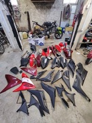 Yamaha Yzf r125 części 2 kolory plastików 