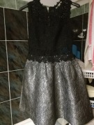 Krótka sukienka wizytowa