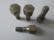 Śruby koła FSO. 12 X 1.5.