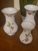Zestaw dwóch wazonów seria róża z Chodzieży
