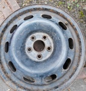 Felgi stalowe 4 Szt. Volkswagen OE AUDI SEAT SKODA 6.0" x 15" 5x100 