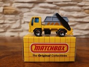 Matchbox Superfast MB 70 Ford Skip Truck 