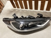 Reflektor lampa prawa  standard Europa na żarówkę Hyundai Elantra 6 2015-20