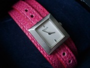 French Connection Nowy zegarek na skorzanym pasku 