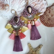 Długie sceniczne orientalne etniczne kolczyki sutasz soutache z hematytem