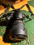 Aparat fotograficzny Nikon D5000 , obiektyw Nikkor Lens 18-105mm f/3.5-5.6 