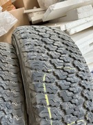 opony  Goodyear wrangler, były na Dodge Ram, pozostało 4-5 mm
