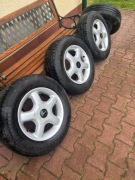 Cztery koła z oponami Continental 185/70 R14 