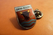 Będzino Pow. Koszalin Herb pin przypinka