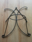 Stary kwietnik wiszący naścienny na doniczkę metaloplastyka brutalizm PRL 2