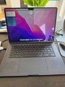 Macbook Air M4 - 15,3 - 16GB - 256GB  - gwiezdna czerń - stan idealny