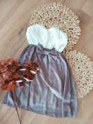 Biała kawowa ażurkowa krótka sukienka odkryte ramiona  dobra na XXS/XS