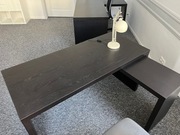 IKEA MALM Biurko z wysuwanym panelem, czarne 151x65