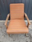Stary fotel z PRL-u 
