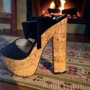 Eleganckie czarne sandały na wysokim słupku i platformie | korek | nowe