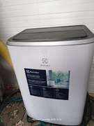OKAZJA! Używany ,sprawny Electrolux Klimatyzator przenośny exp26u338cw
