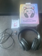 Słuchawki z wejściem na kartę mikro SD