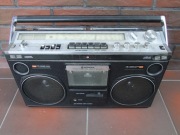 Radiomagnetofon HITACHI TRK-8080E prosi fachowca o ratunek