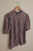 Bluzka w kwiaty marki Ulubione 36[S]
