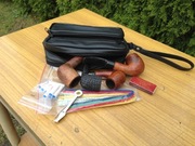 Fajki 4 szt. w zasuwanej, skórzanej saszetce + akcesoria.