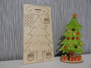 Choinka dla dzieci do złożenia i pomalowania. Zabawka DIY