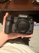 Fujifilm X-H2S z akcesoriami