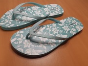 Japonki r. 42 klapki basenowe