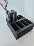 Pojemnik / organizer na baterie naładowane i rozładowane - 8 przegródek