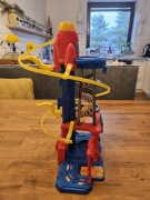 Super zings tower Training Tower – wielka wieża treningowa