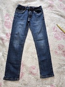 Spodnie jeansy chłopięce 146