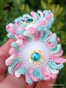  Kokardki na włosy ręcznie robione na szydełku 