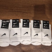 5 pak skarpet nike białe rozmiar 41-44