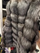 Kamizelka z futrem z lisa