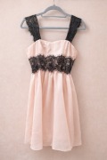 Sukienka pudrowy róż koronka elegancka koktajlowa S