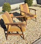 Krzesła fotele PRL lisek