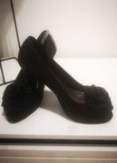 Czarne czółenka 37